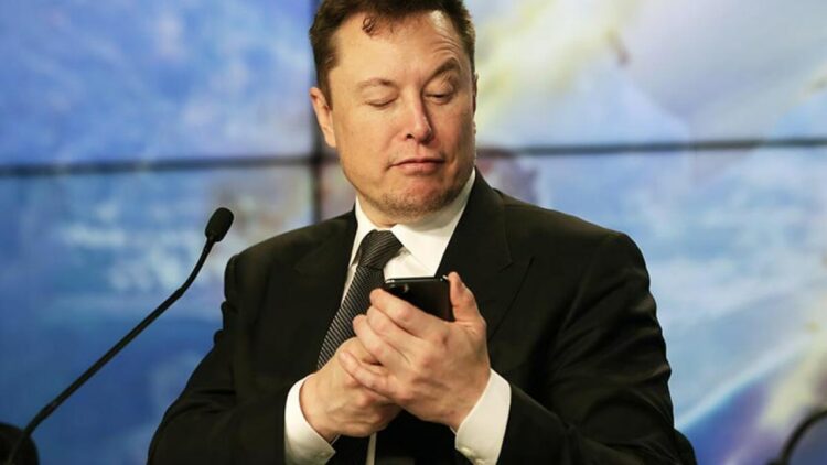 Elon Musk Trolls iPhone