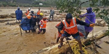 Wayanad rescue efforts intensify amid tragedy