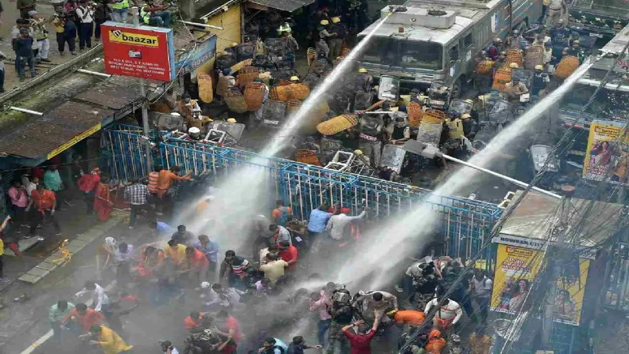 Protesters Clash with Police in Howrah