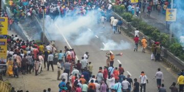 Protesters Clash with Police in Howrah