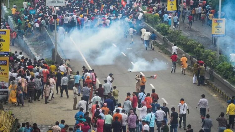 Protesters Clash with Police in Howrah