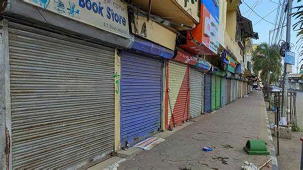 Manipur clashes spark curfew across districts.