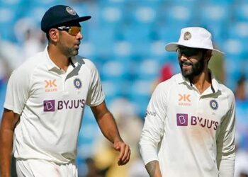 Ravichandran Ashwin and Jadeja spark hope