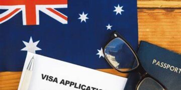 Australia Grants 1,000 Holiday Visas to Indians