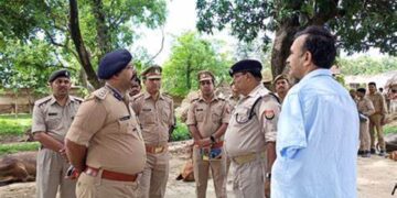 Police suspended after Bahraich communal violence