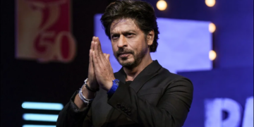 Bollywood Star Shah Rukh Khan Threatened