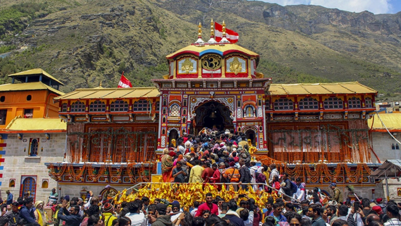 Char Dham Yatra Breaks Records